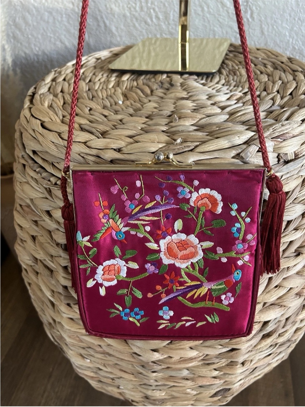 Vtg Chinese Embroidered Pink Silk Evening Purse Bird Floral Kiss Lock Bag Tassel